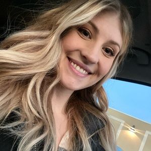 Meet your Posher, Shelbie